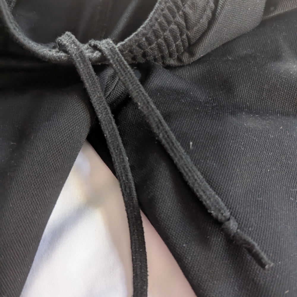 Nike Men's Large Black Joggers With Pockets, Drawstring And White Stripe‎ - Picture 5 of 6
